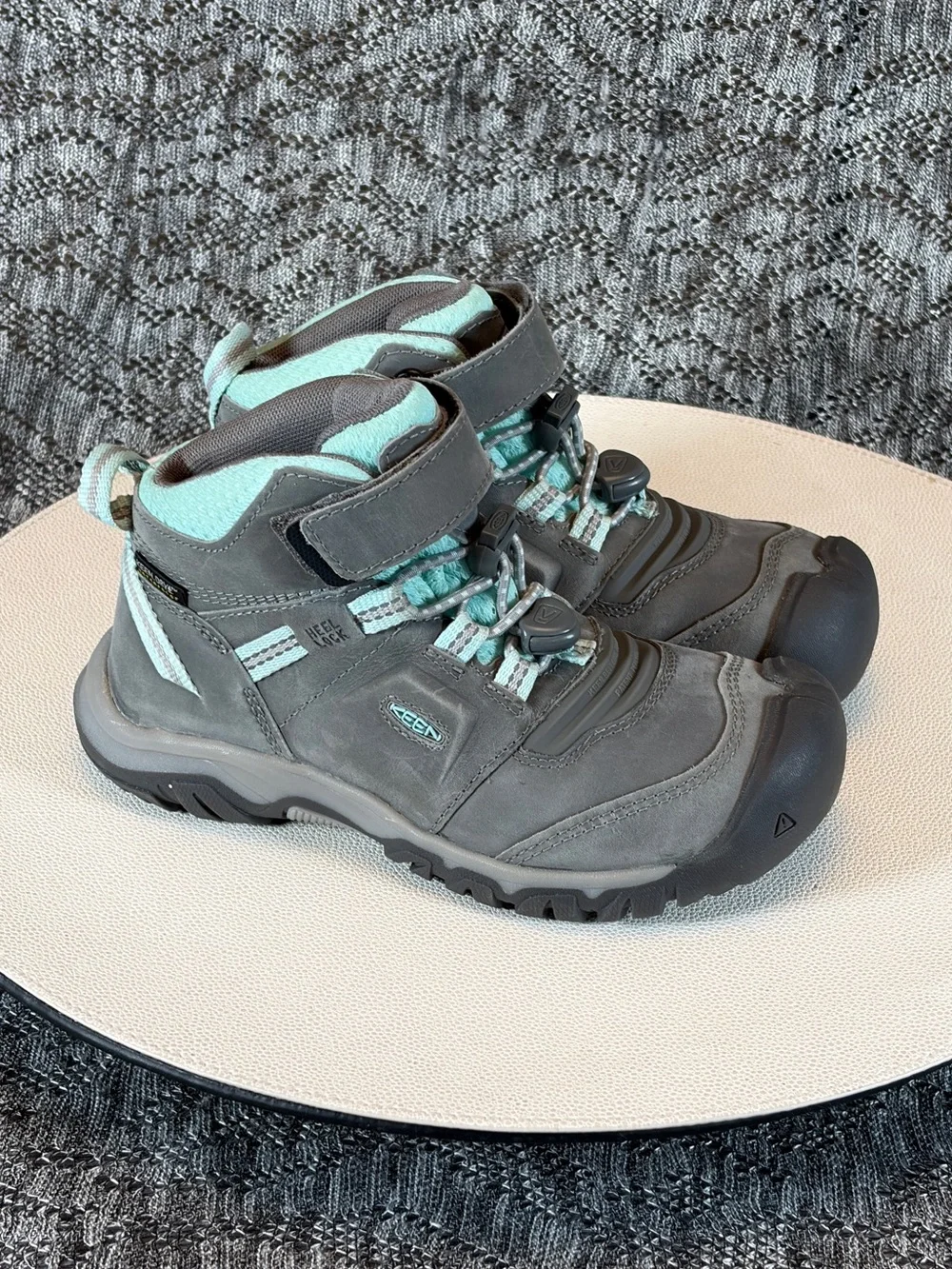 Keen Kids Ridge Flex Mid hiking boots Toddler/Little Kid size 12